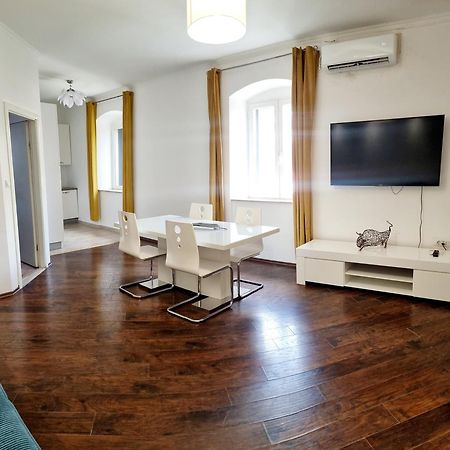 Apartments Vanessa Dubrovnik Exterior photo